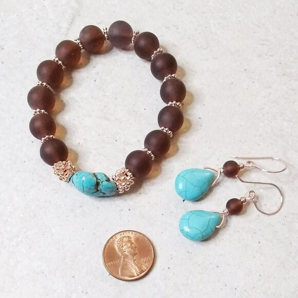 🎁🎁🎁 GIFT WORTHY ~ Beaded Bracelet + Earring Set! Turquoise + Brown + Rosegold - Picture 1 of 7